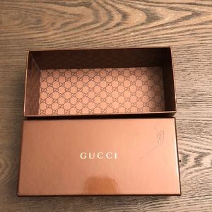 Authentic Gucci sun glass box & ribbon.